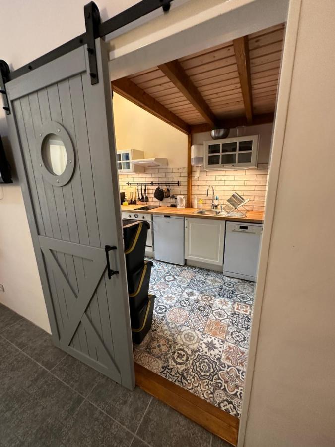 Cozy New Loft Apartment 布拉格 外观 照片