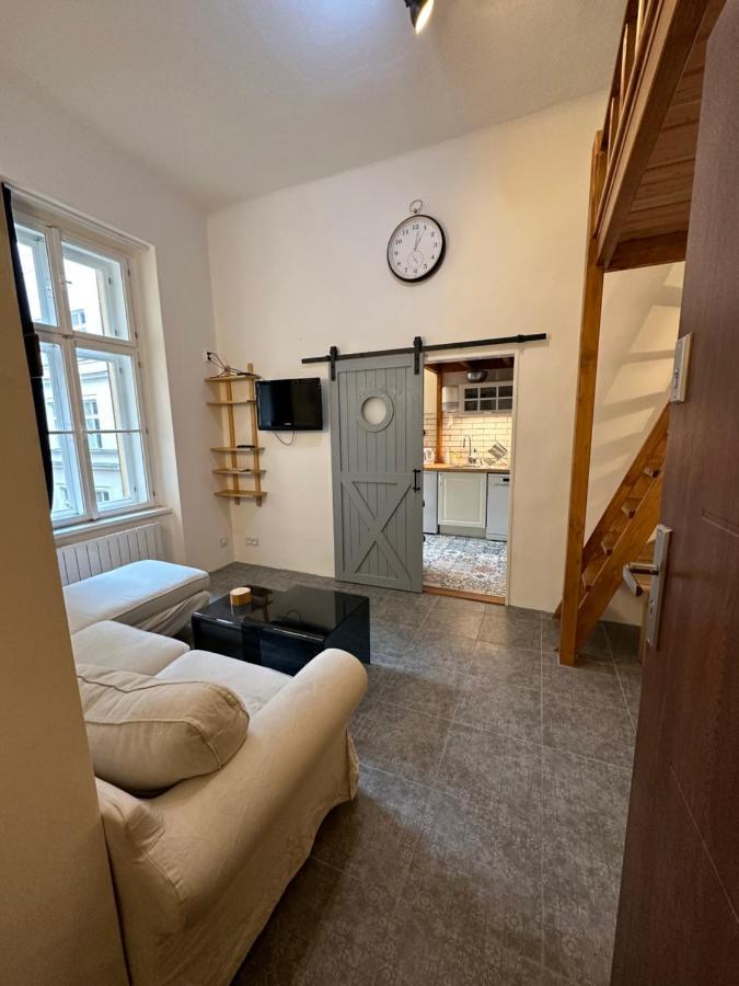 Cozy New Loft Apartment 布拉格 外观 照片