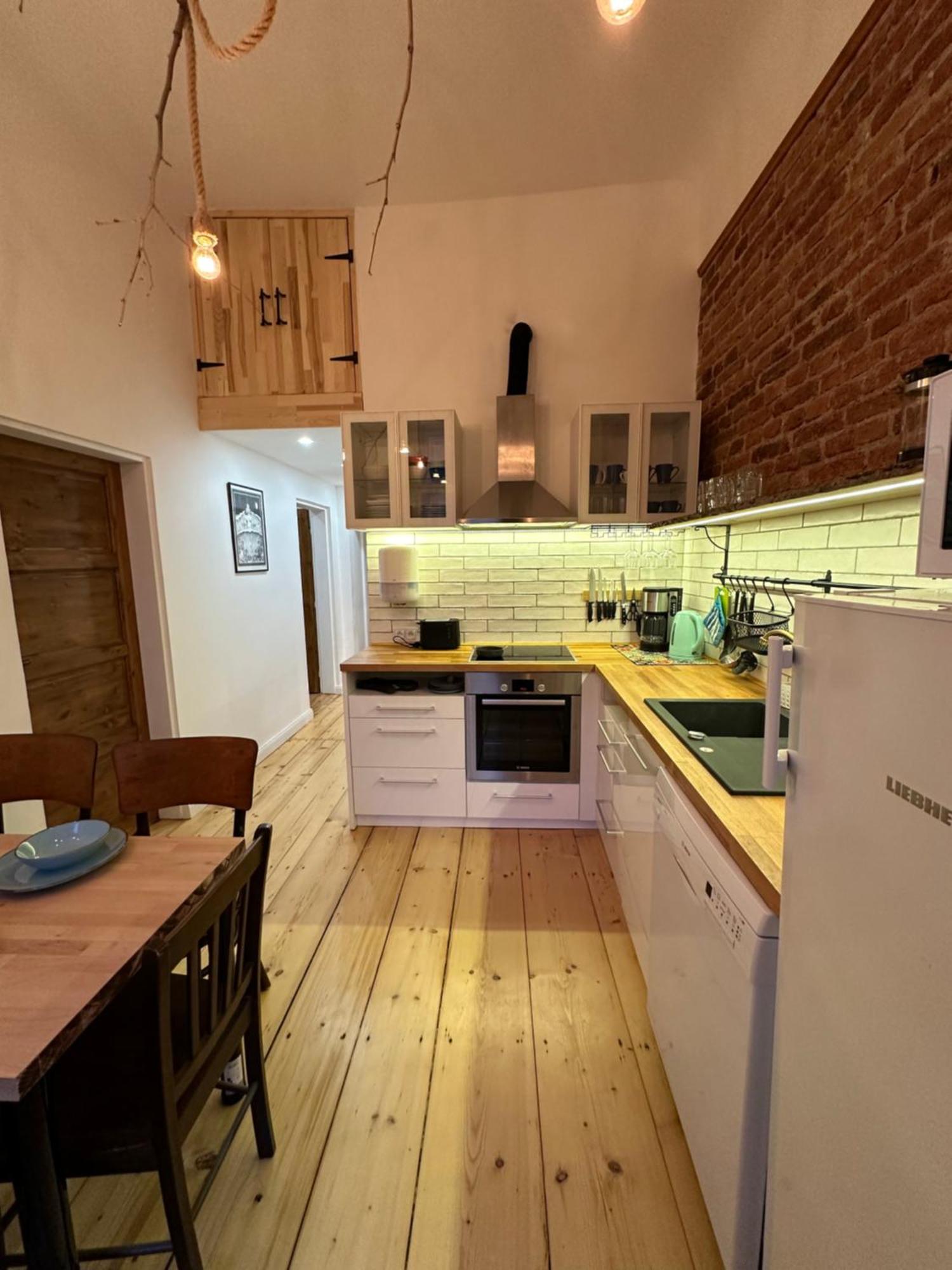 Cozy New Loft Apartment 布拉格 外观 照片